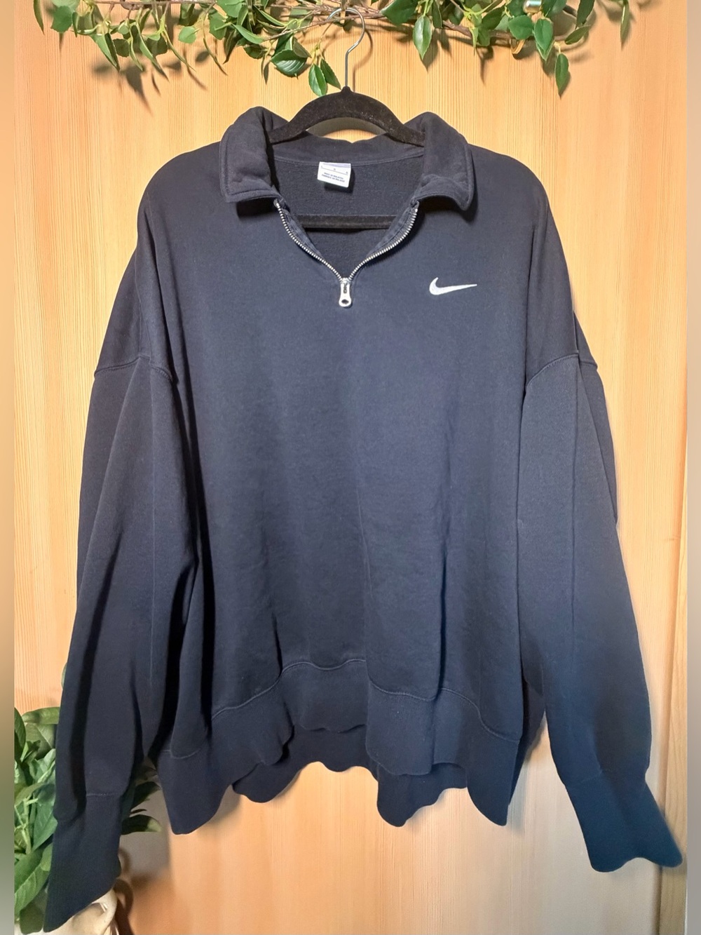 Nike Women’s Black Oversized Quarter-Zip